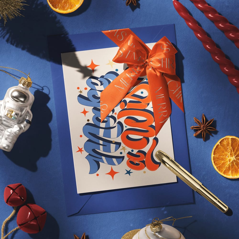 Free Christmas Greeting Card and Envelope Mockup PSD