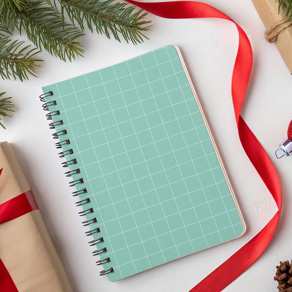 Free Christmas Themed Notepad Mockup PSD