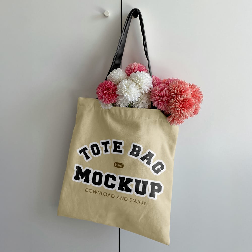 Free Hanging Tote Bag Mockup PD