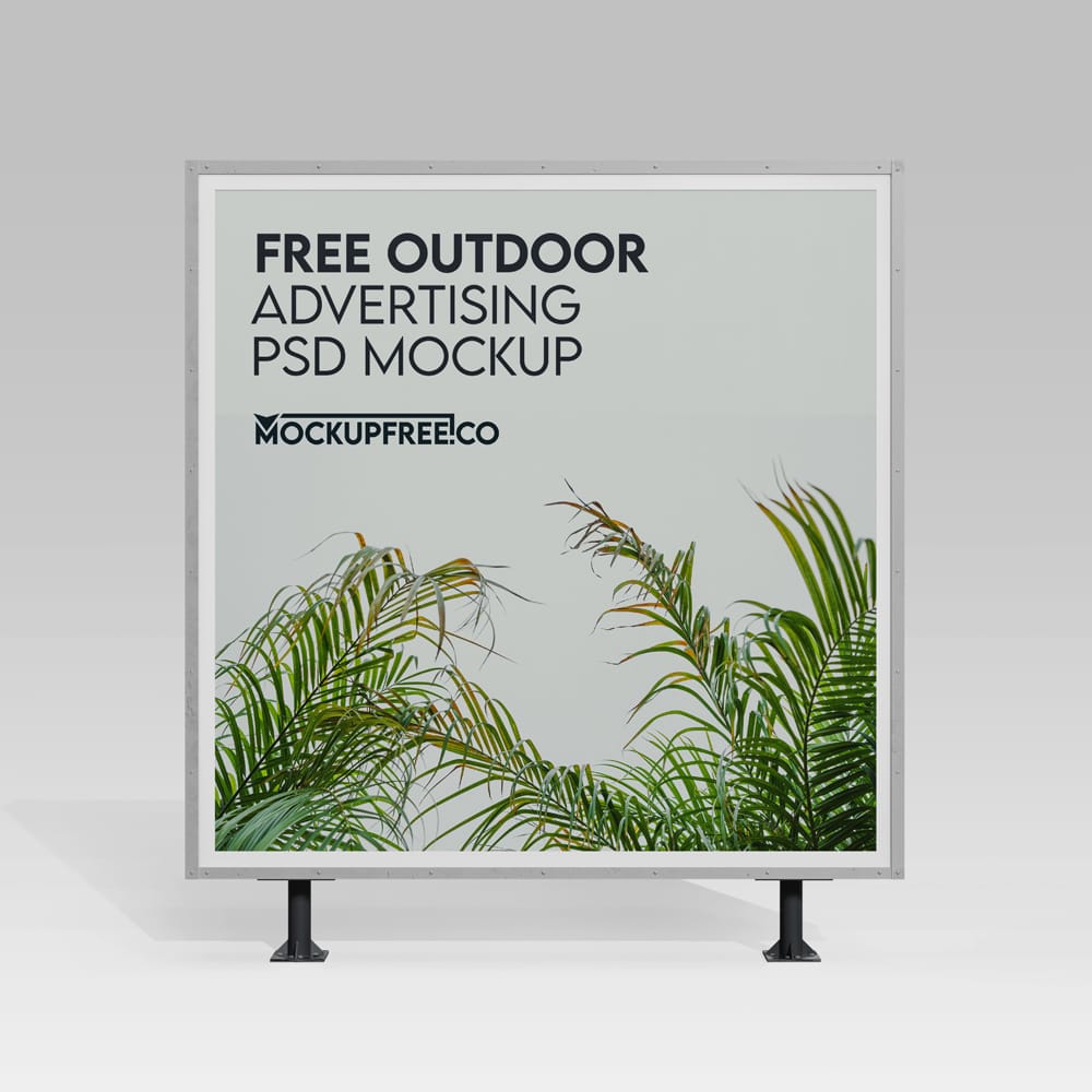 Free Outdoor Advertising Screen Mockup PSD