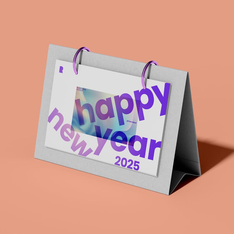 Realistic Desk Calendar Mockup Template PSD