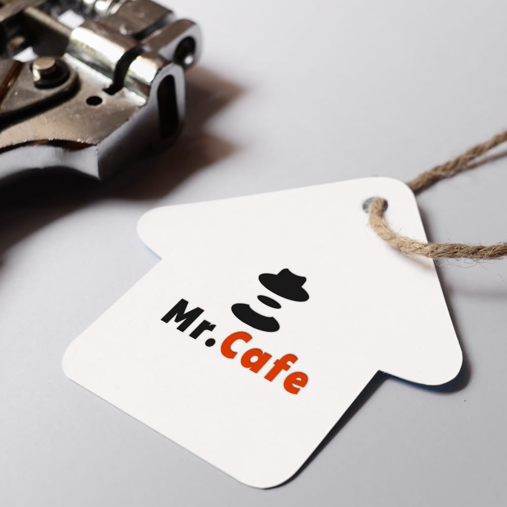 Free Tag Overlay Logo Mockup PSD