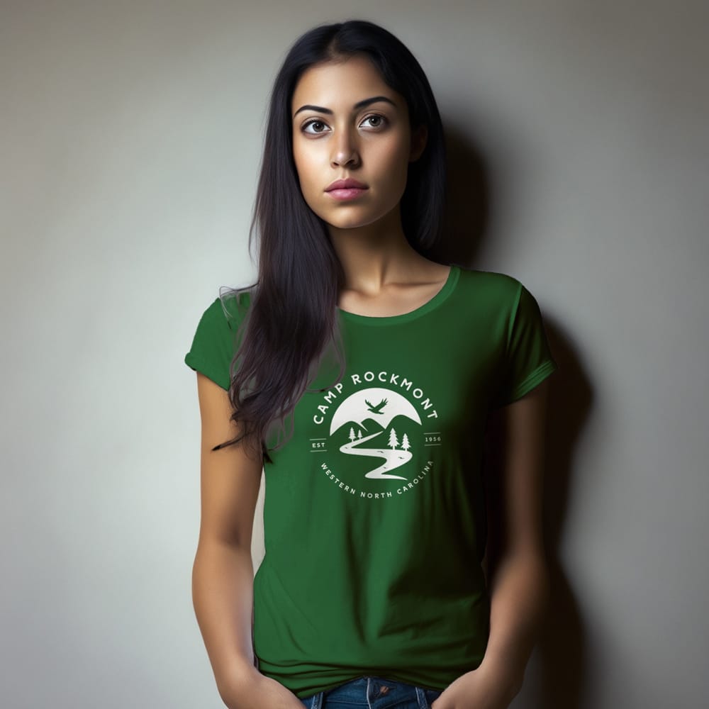 Free Women’s Casual Wear T-Shirt Mockup PSD