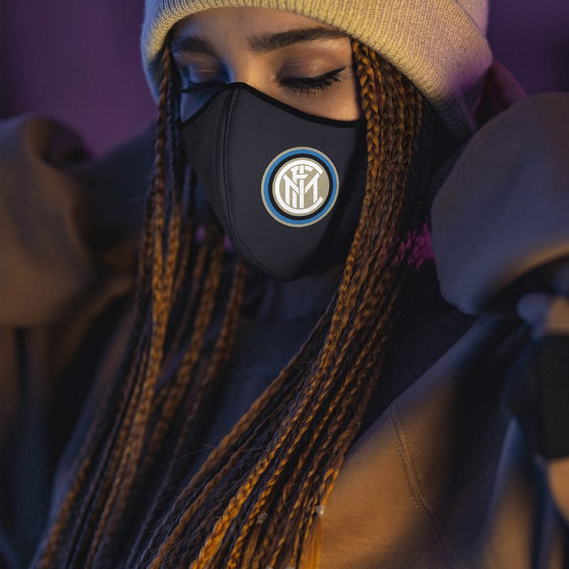 Half-Side View Face Mask Mockup PSD