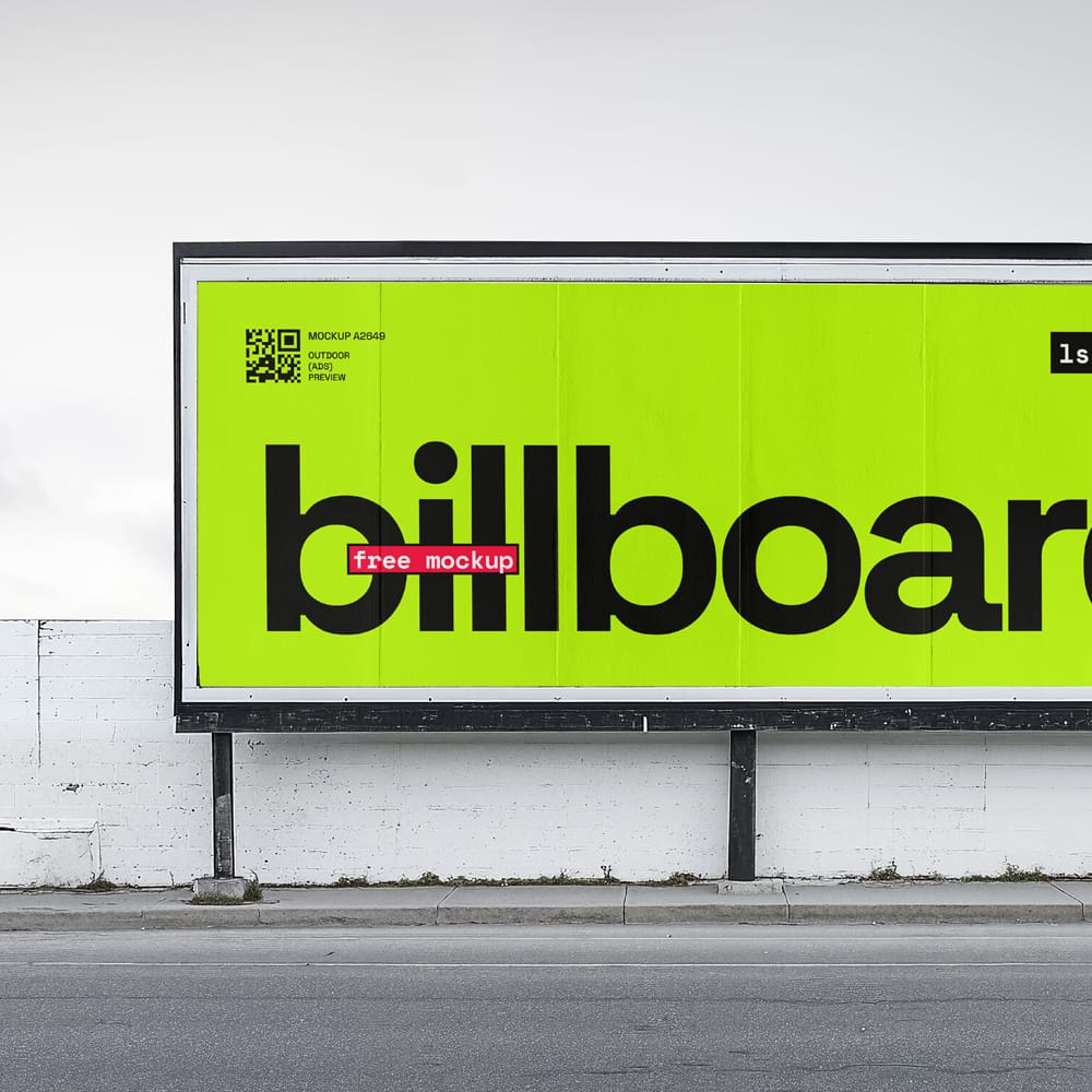 Free Realistic Outdoor Banner Mockup PSD