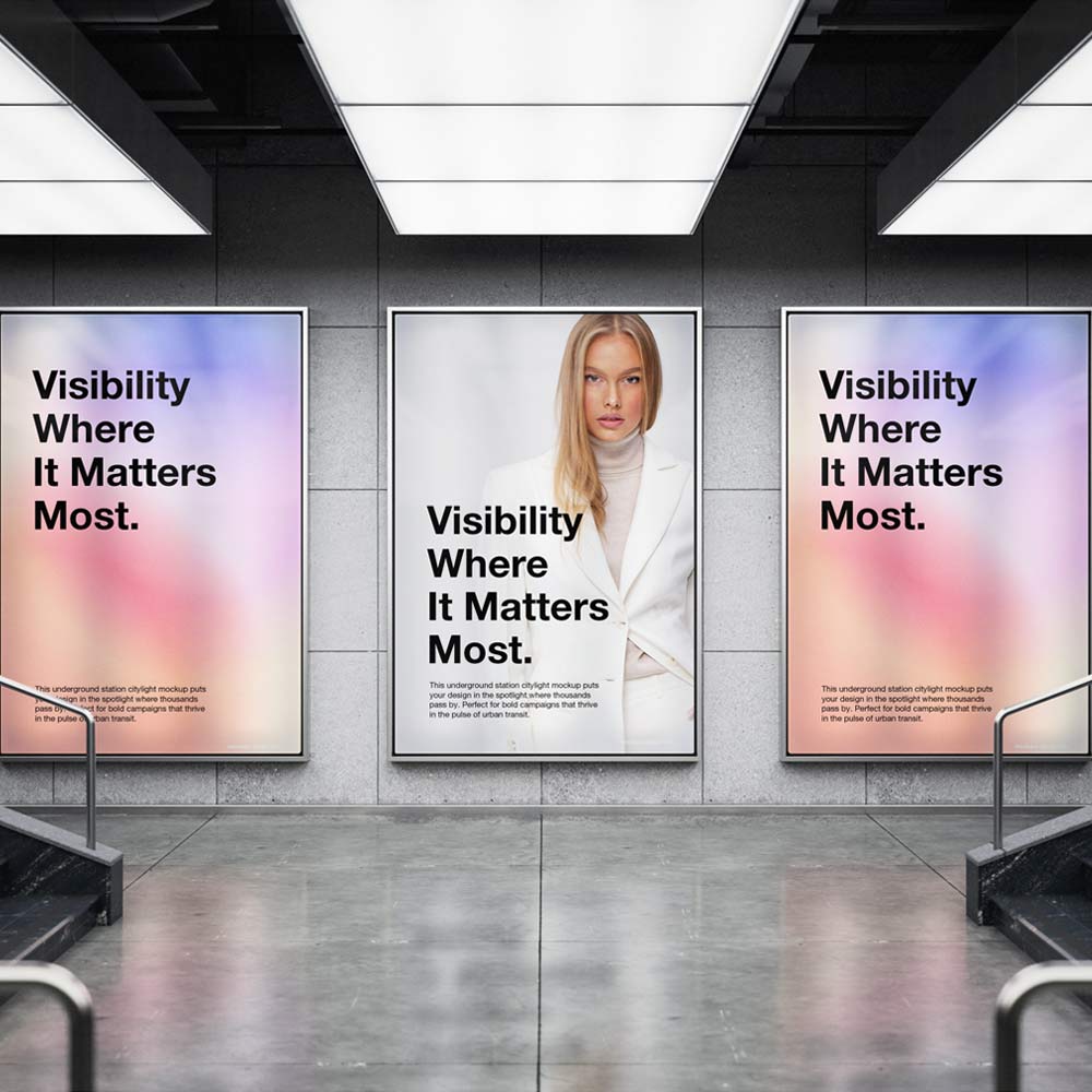 Free Subway Citylight Mockup PSD