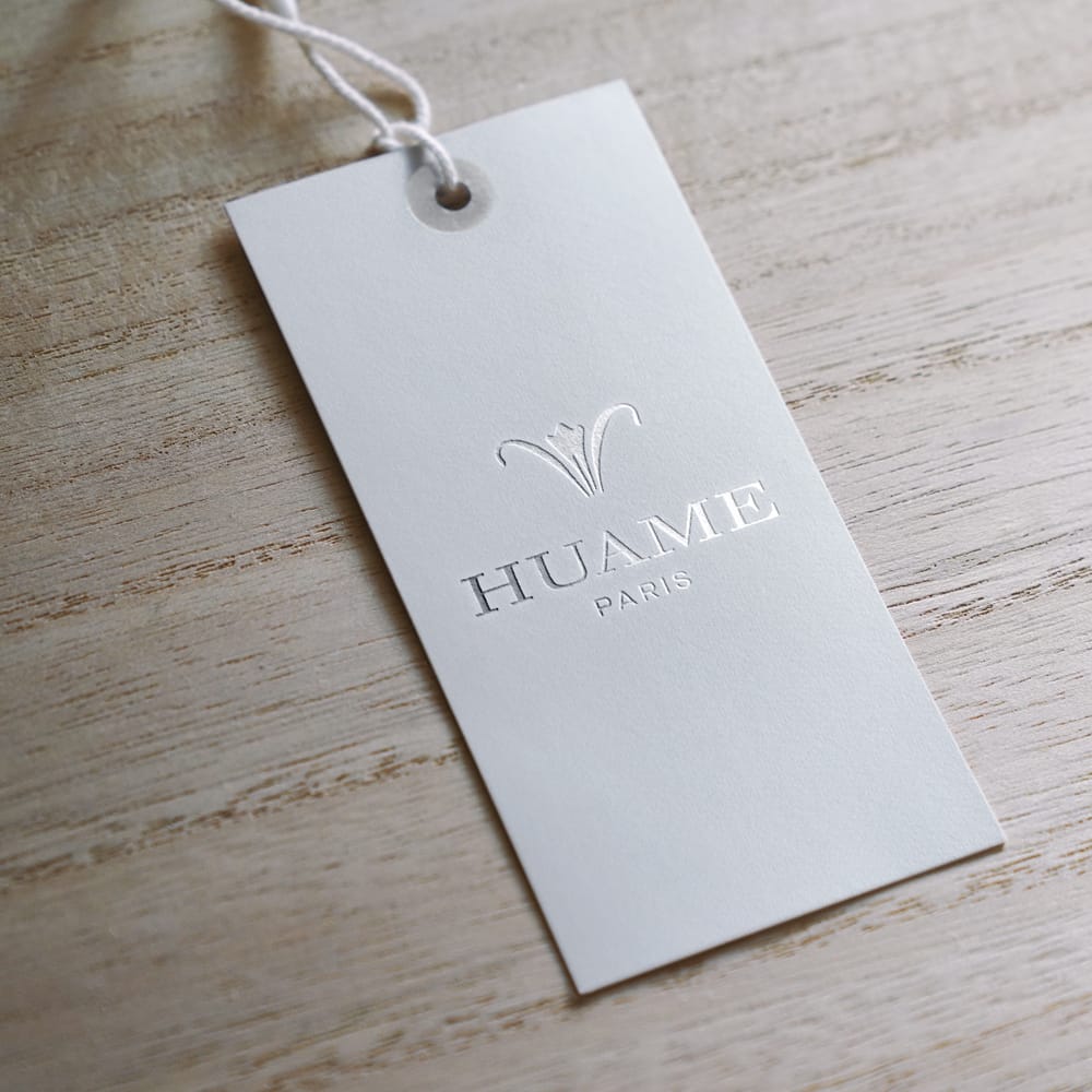 Free Vertical Clothing Tag Mockup PSD