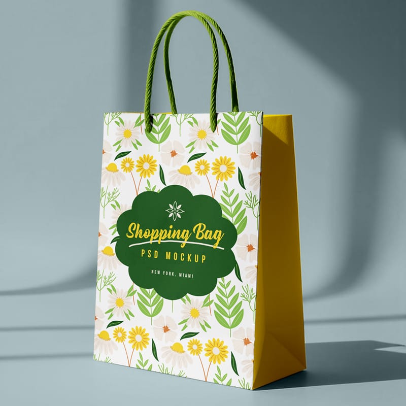 Realistic Shopping Bag Mockup Template PSD