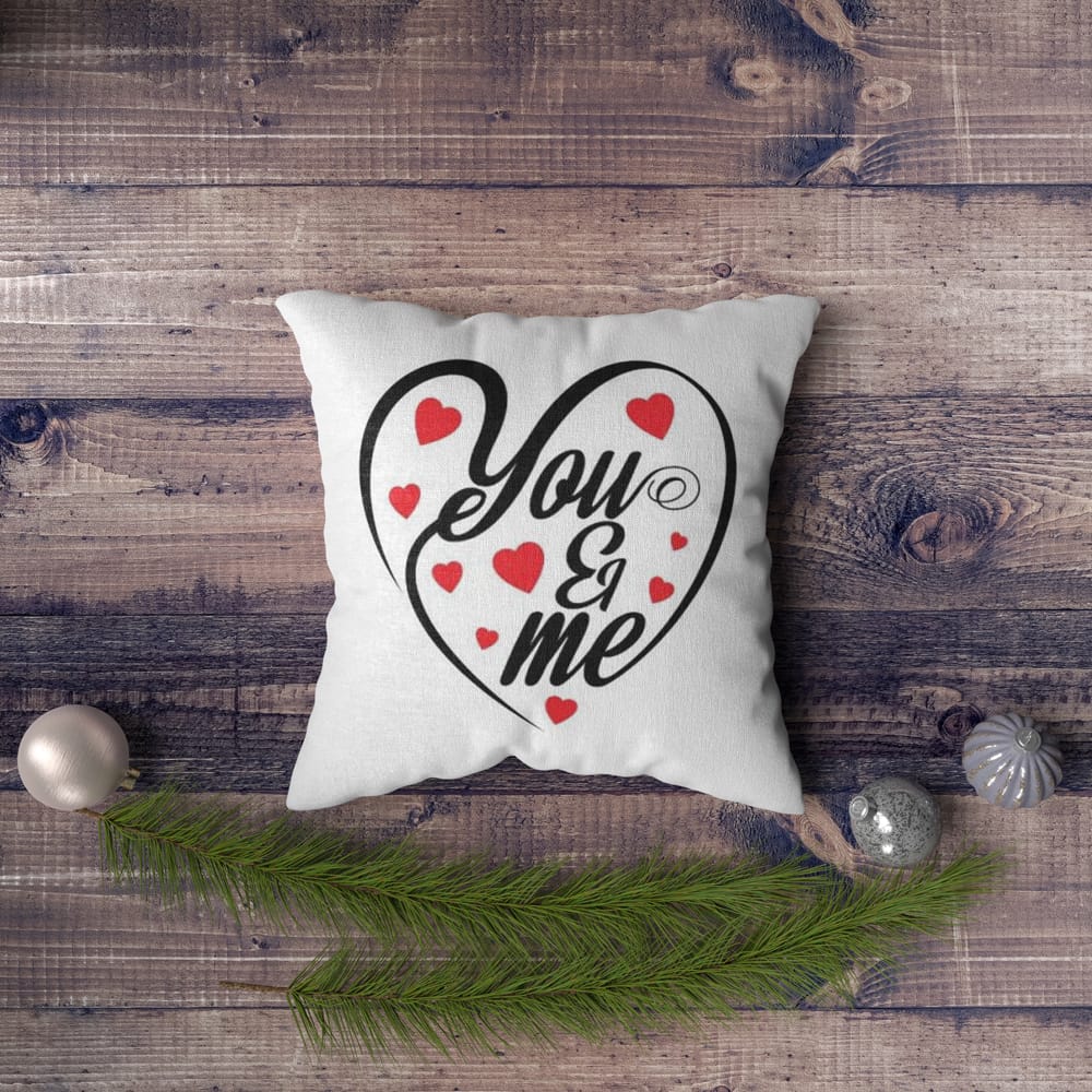 Free Love Print cushion Mockup PSD