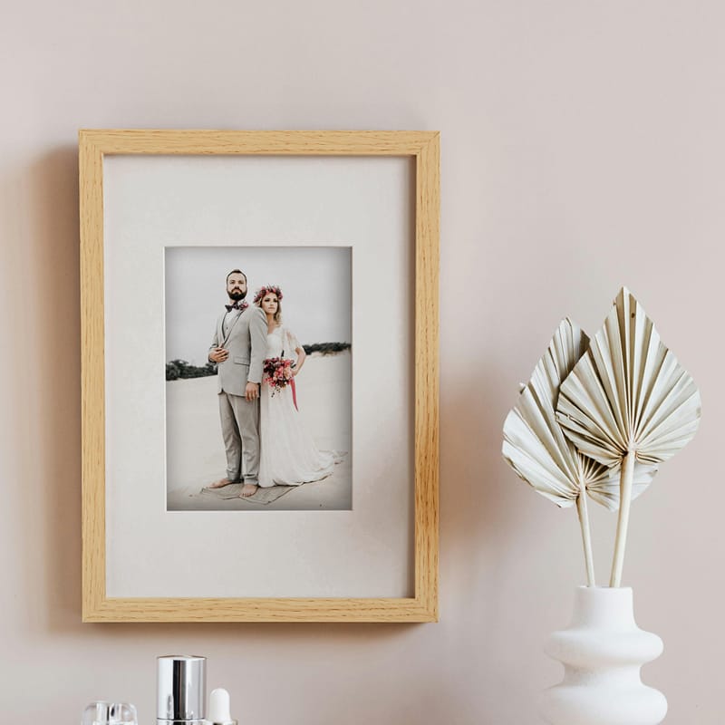 Photoframe Minimal Living Mockup PSD