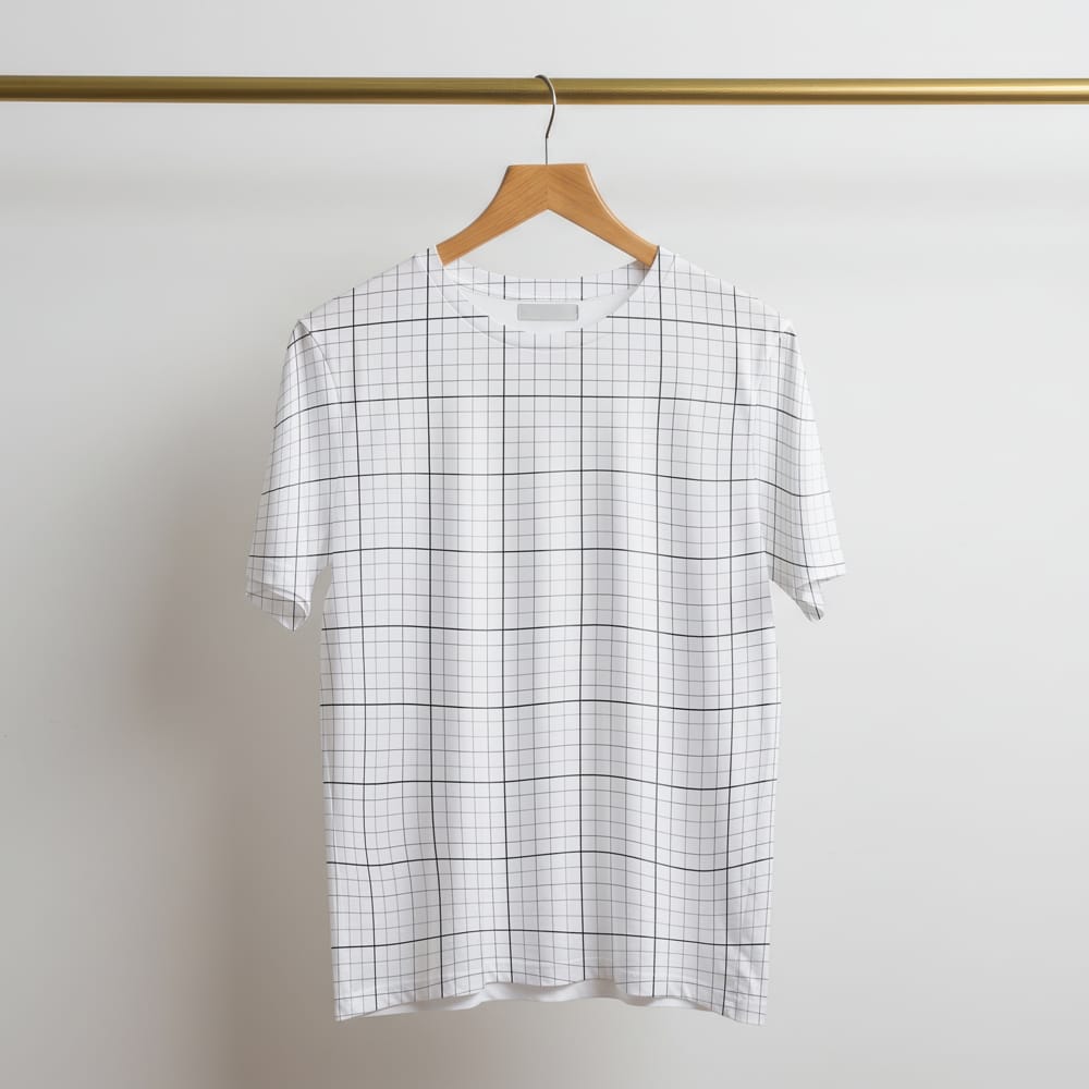 Free Shirt on Hanger Mockup PSD