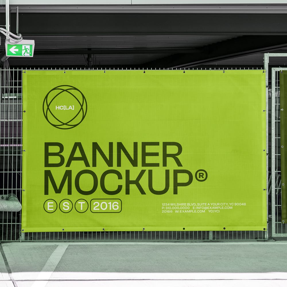 Free Urban Banners on Fence Mockup PSD