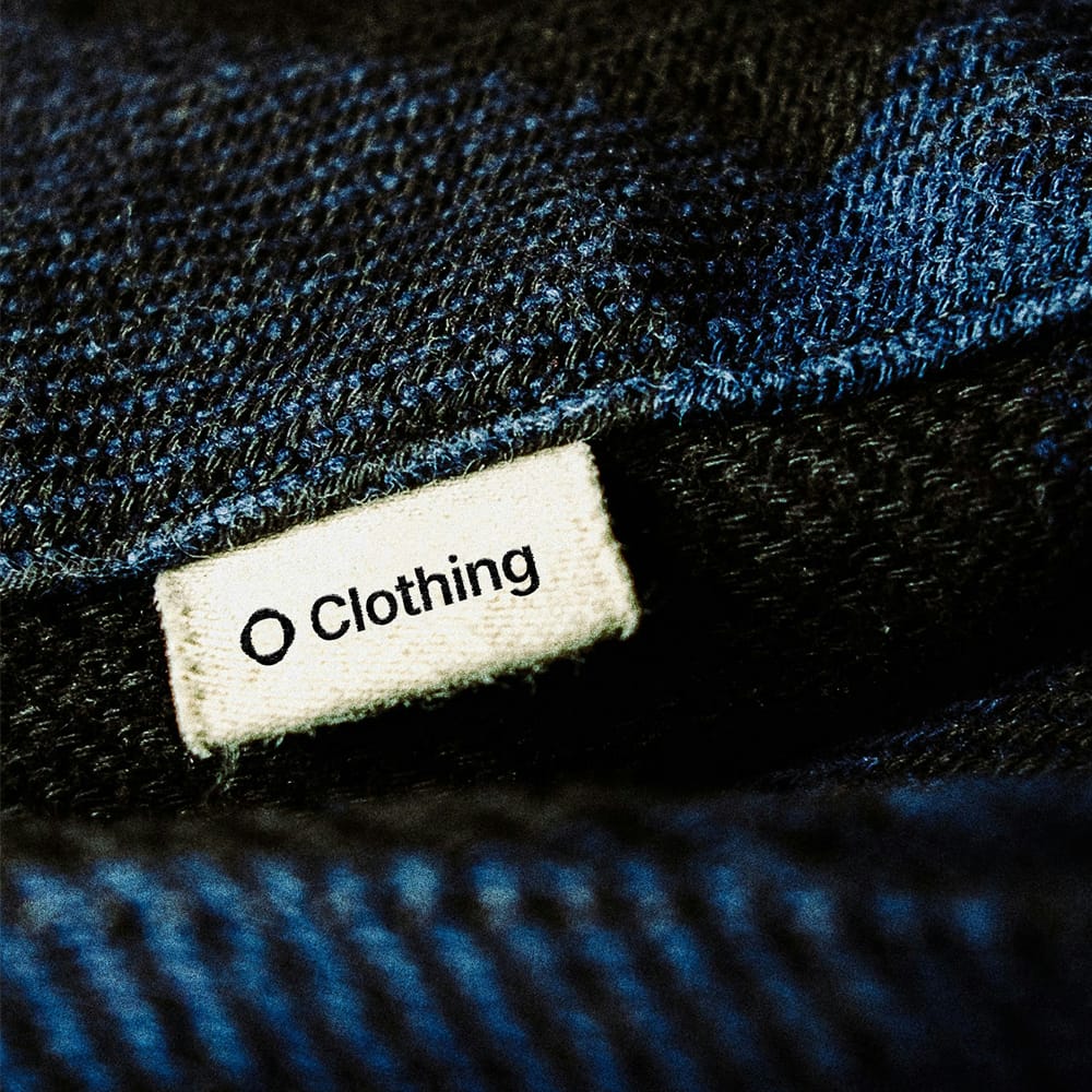 Free Clothing Label Mockup PSD