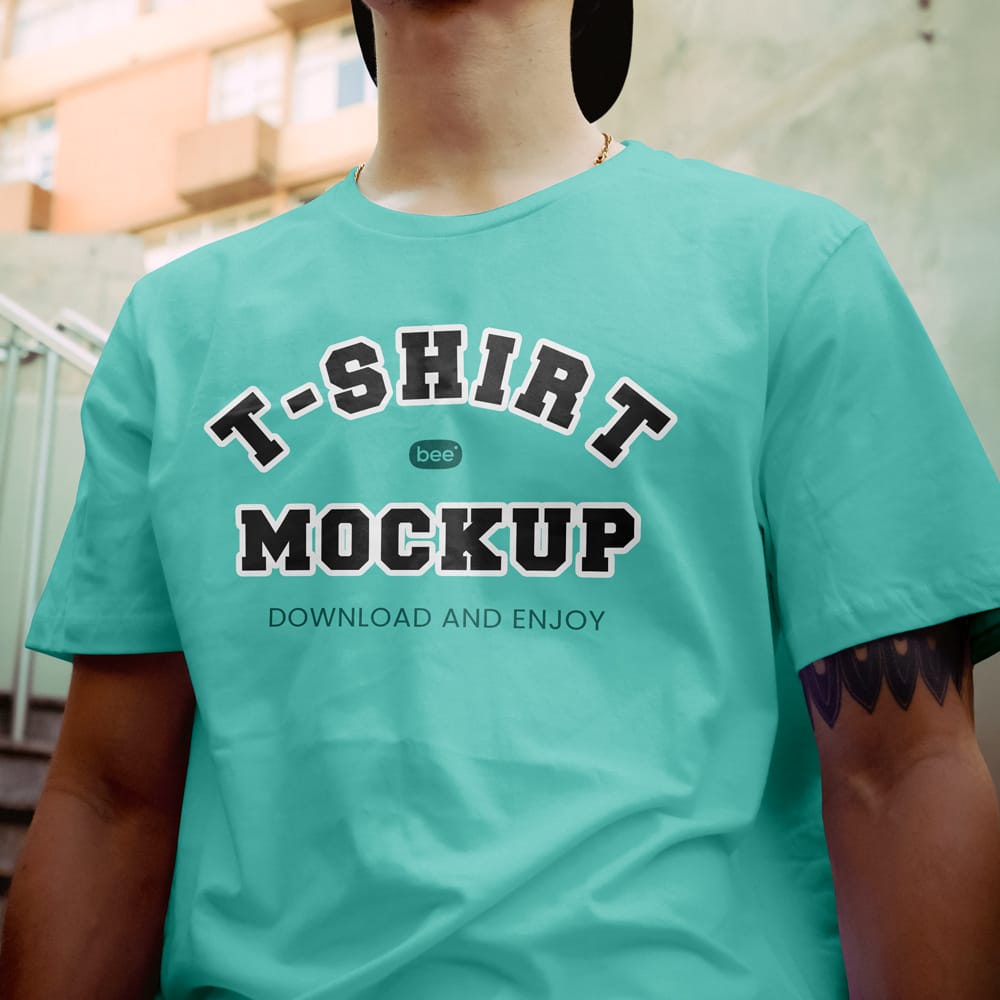 Free T-Shirt in City Mockup PSD