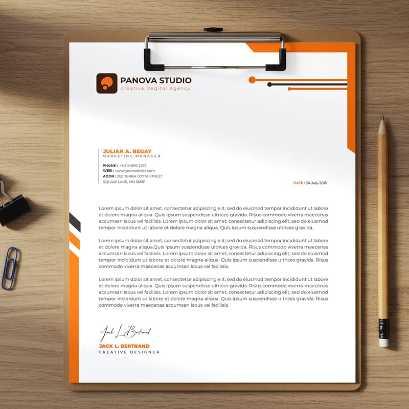 Clipboard with White Paper Mockup PSD