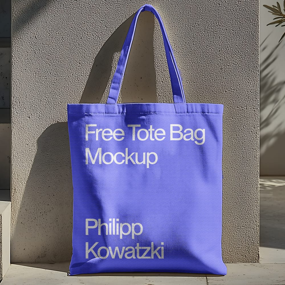 Free Eco-Friendly Tote Bag Mockup PSD