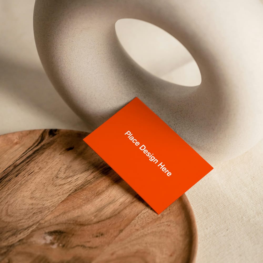 Free Modern Business Card Mockup on Wooden Plate PSD
