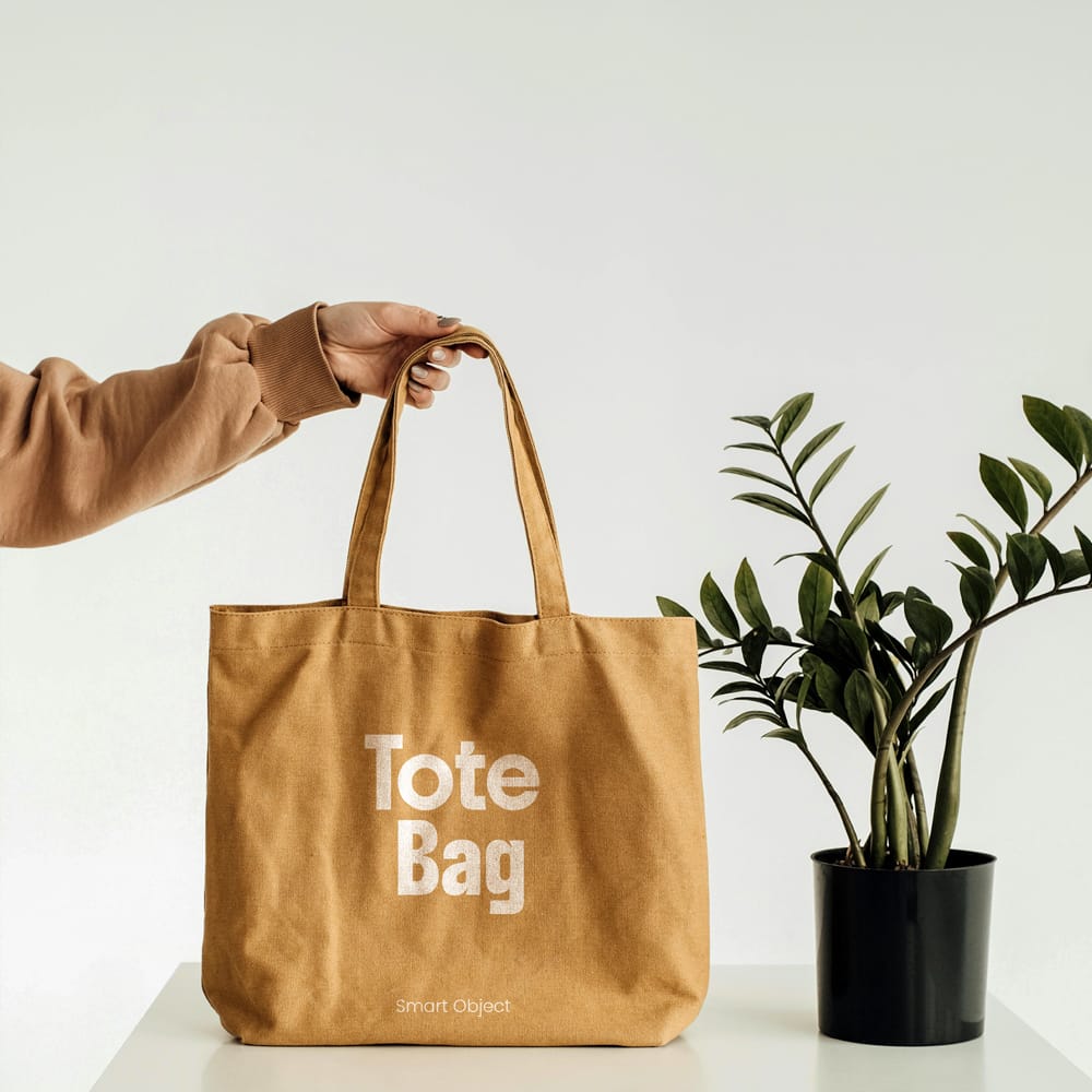 Free Realistic Brown Tote Bag Mockup PSD