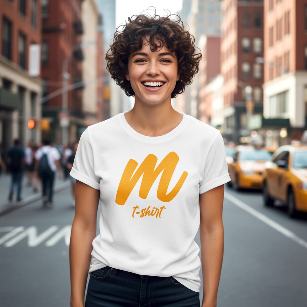 Free Smiling Girl Wearing T-Shirt Mockup PSD