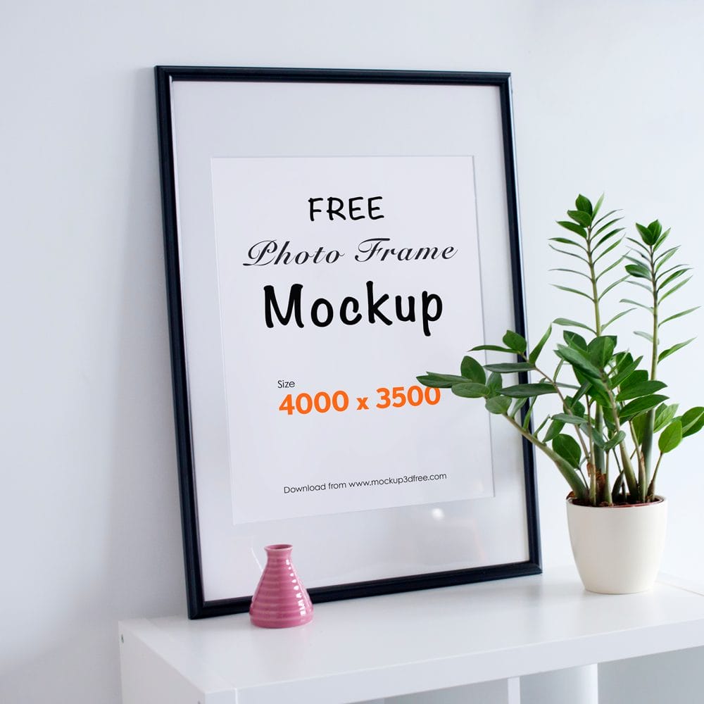 Free Vertical Poster Frame Mockup PSD