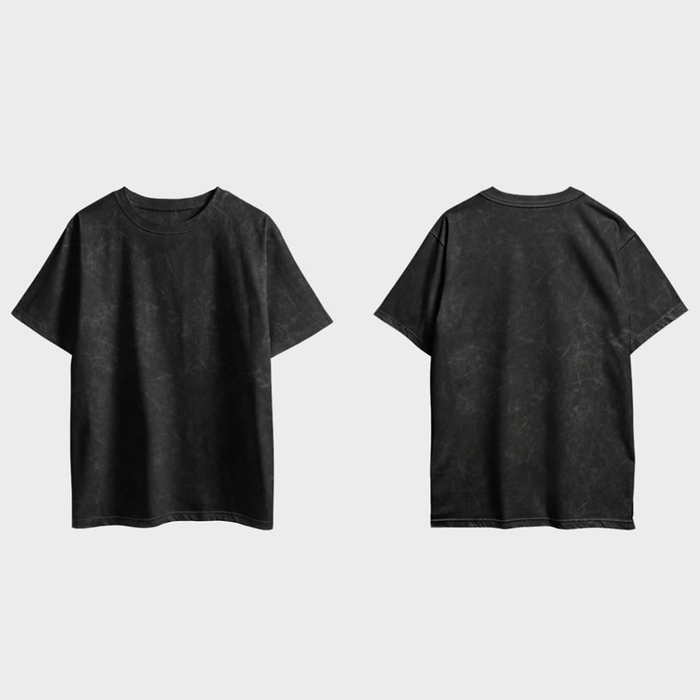 Free Boxy Fit T-Shirt Mockup PSD