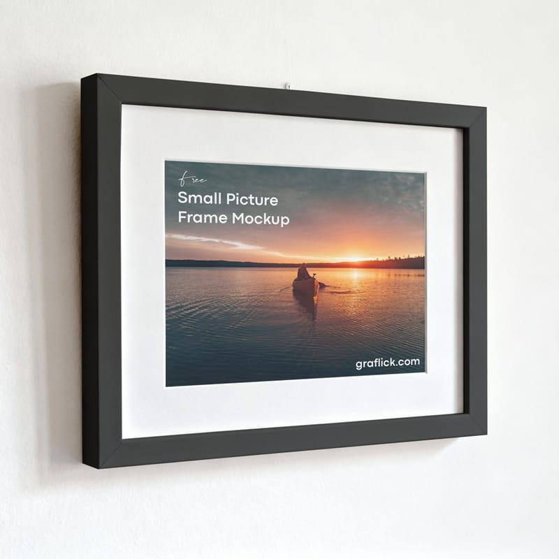 Small Picture Frame Mockup PSD