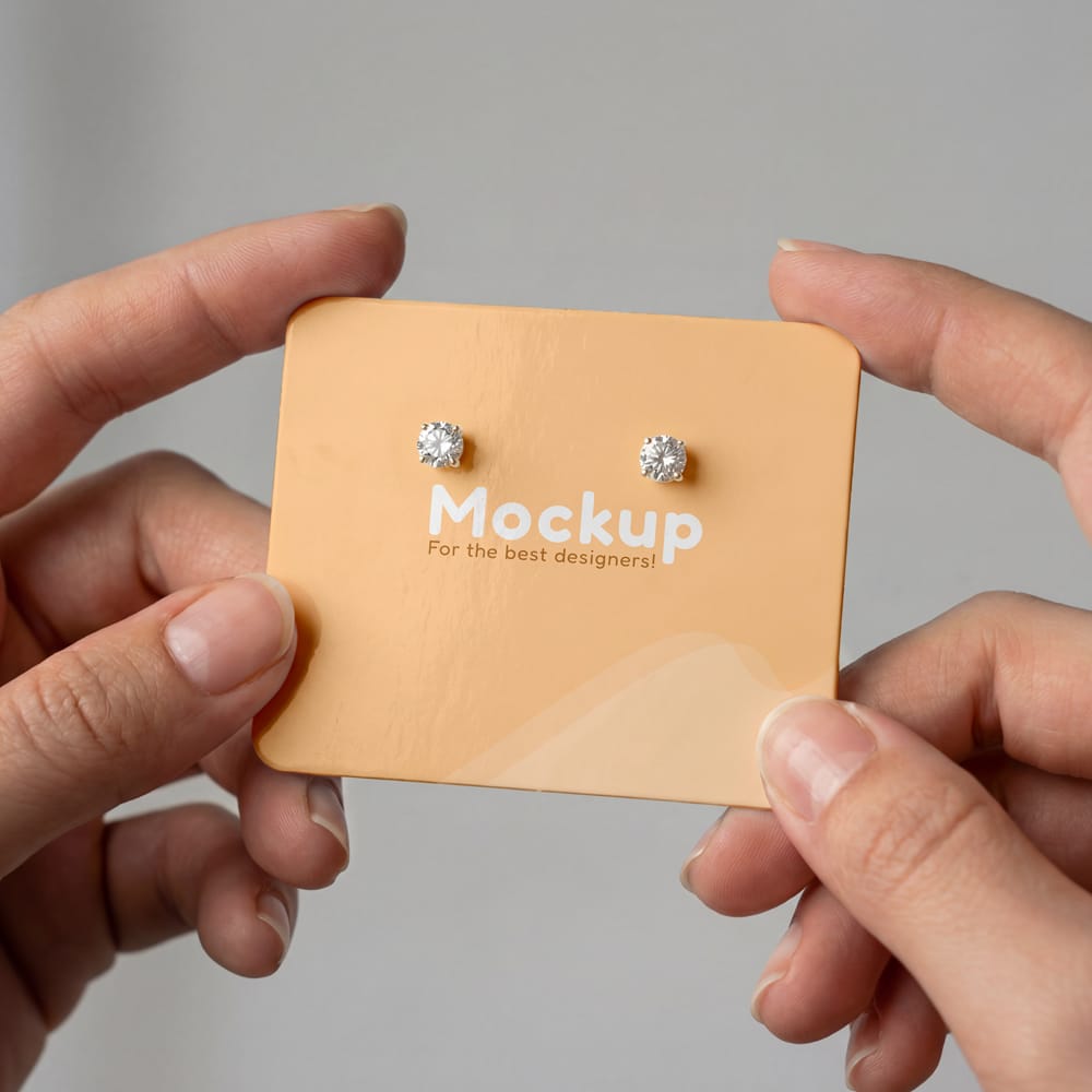 Free Earring Card Mockup PSD