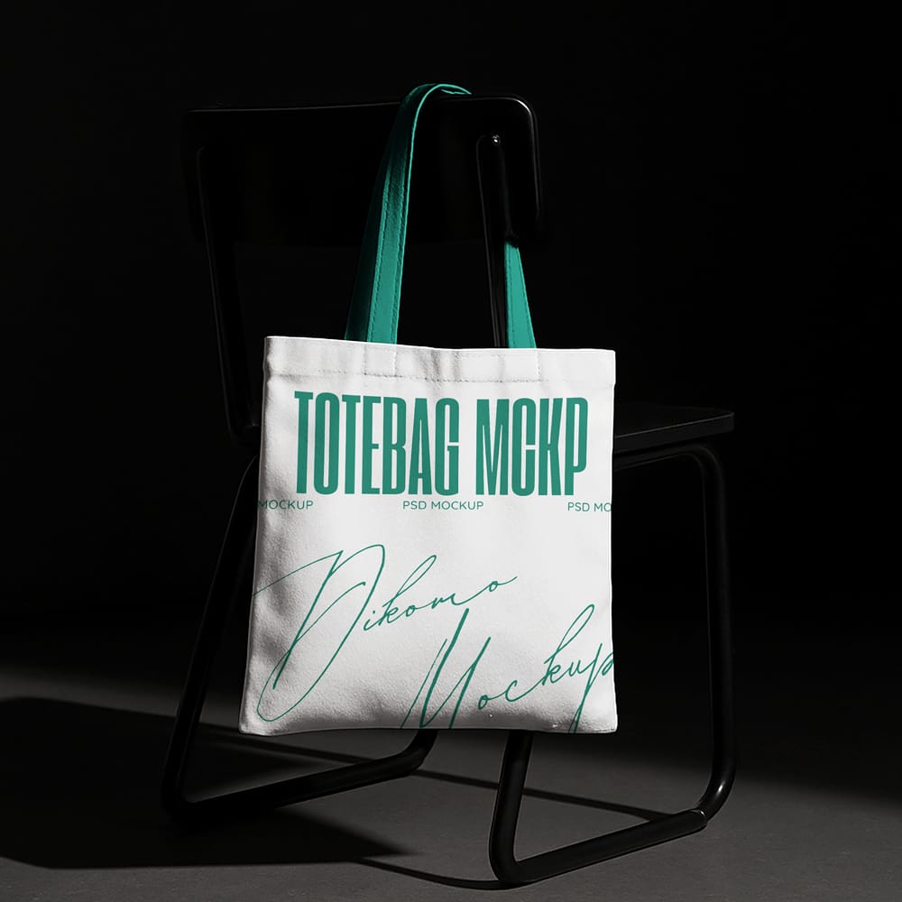 Free Totebag Dark Cinematic Mockup PSD