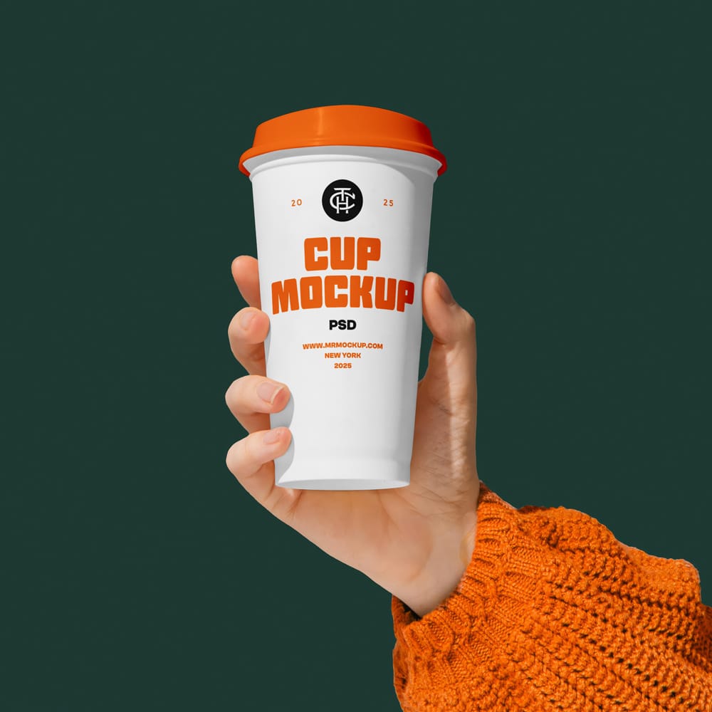 Free Big Size Coffee Cup Mockup PSD