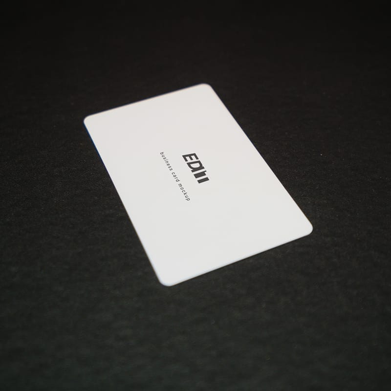 Minimalist Business Card Mockup on Black Background PSD