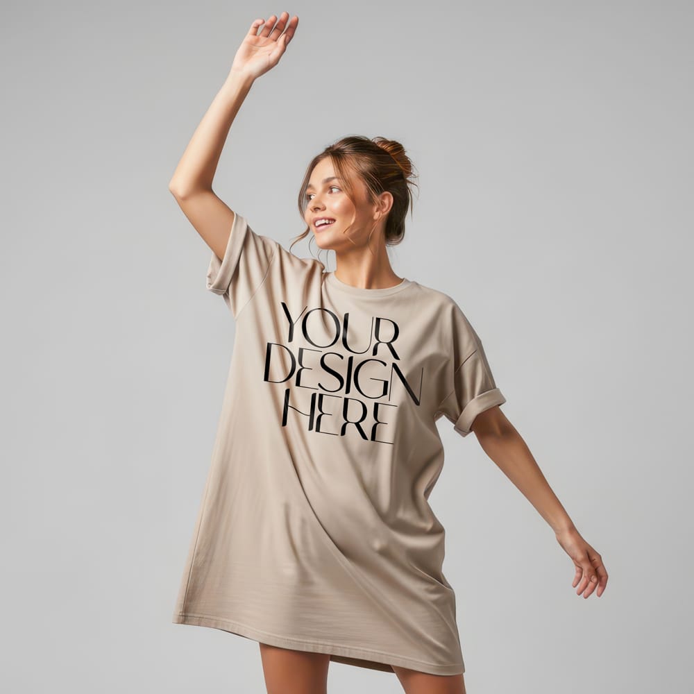 Free Unisex Oversized T-Shirt Mockup PSD