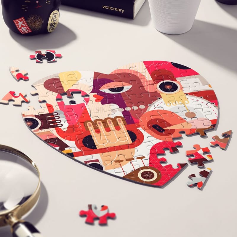 Heart Jigsaw Puzzle Desk Scene Mockup PSD