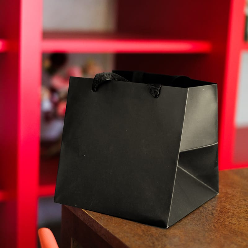 Realistic Black Paper Shopping Bag Design Mockup PSD
