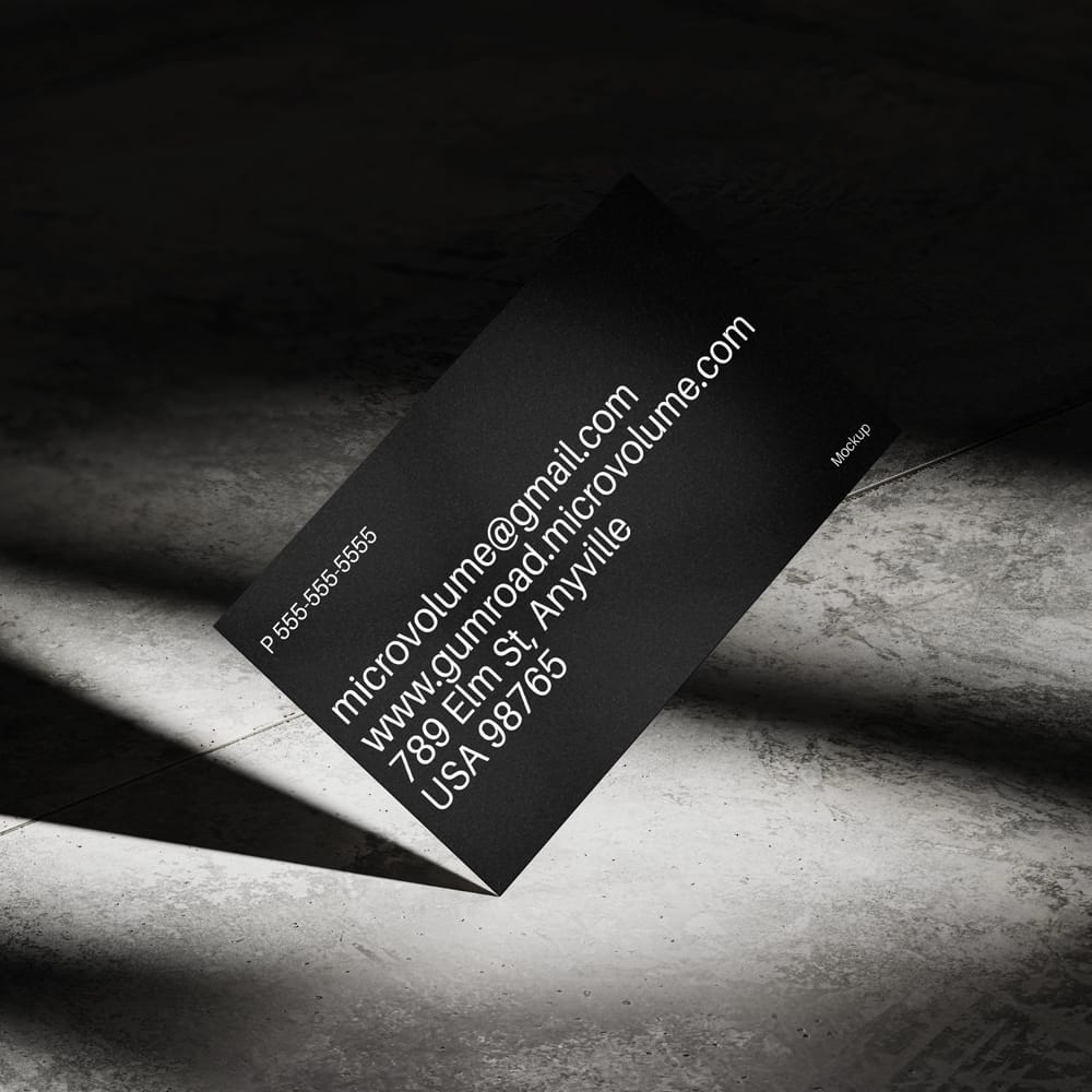 Free Floating Business Card Mockup with Cinematic Shadows PSD