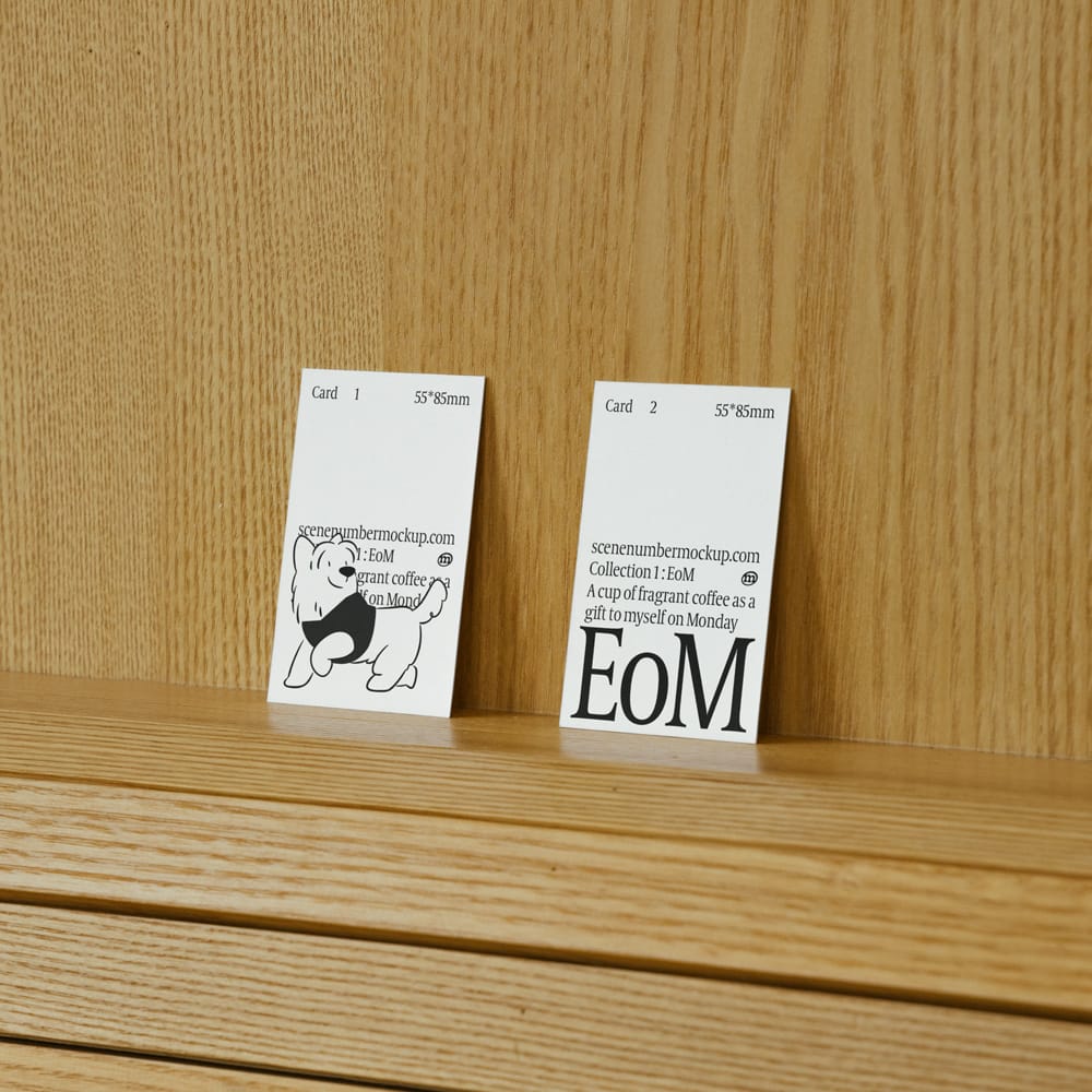 Free Minimalist Vertical Business Card Mockup on Wood Background PSD